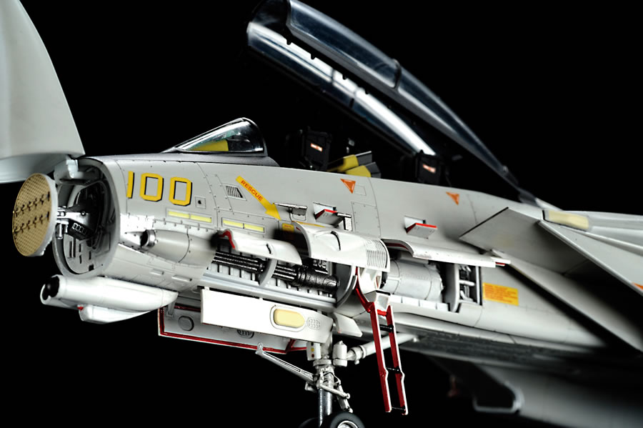 モデルグラフィックス3号連続「マガジンキット」1/72 F-14Dトム ...